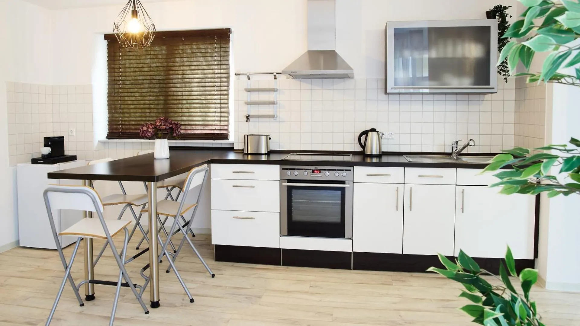 Idee Living City-Apartment - Terrasse - Netflix Mannheim Appartement